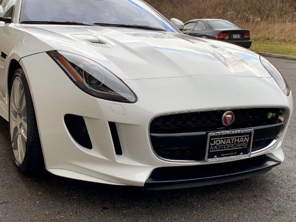 Used-2017-Jaguar-F-TYPE-R