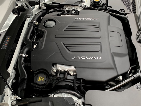 Used-2017-Jaguar-F-TYPE-R
