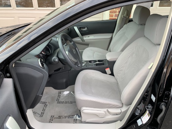 Used-2014-Nissan-Rogue-Select-S