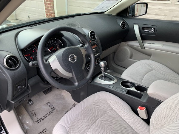 Used-2014-Nissan-Rogue-Select-S