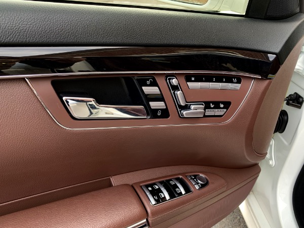 Used-2013-Mercedes-Benz-S-Class-S-550-4MATIC
