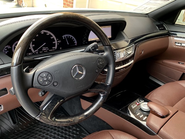 Used-2013-Mercedes-Benz-S-Class-S-550-4MATIC