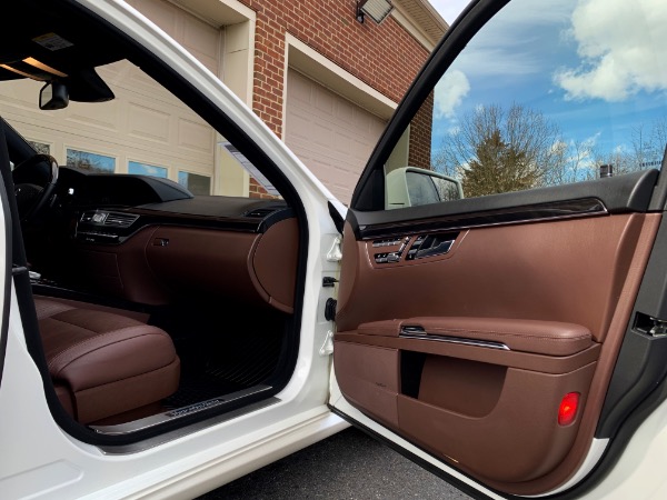 Used-2013-Mercedes-Benz-S-Class-S-550-4MATIC