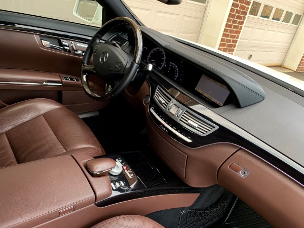 Used-2013-Mercedes-Benz-S-Class-S-550-4MATIC