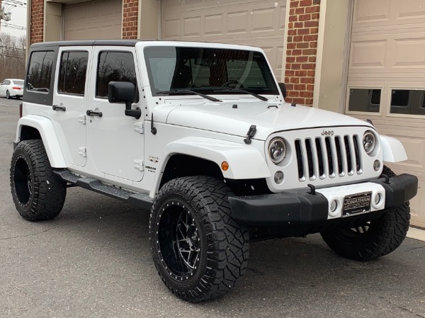 Used-2016-Jeep-Wrangler-Unlimited-Sahara