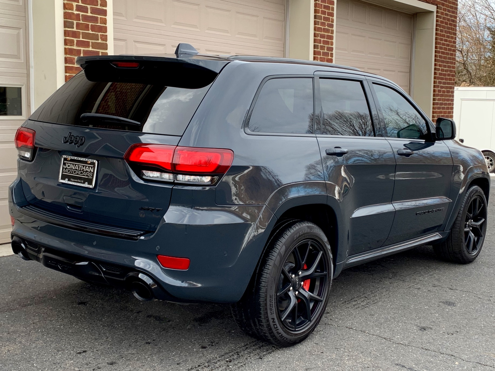 2018 Jeep Grand Cherokee SRT Stock # 431874 for sale near Edgewater 2018 Jeep Grand Cherokee Tow Haul Mode