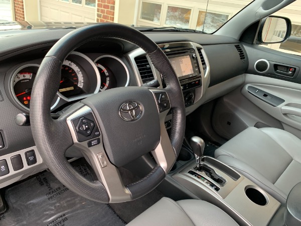 Used-2014-Toyota-Tacoma-V6