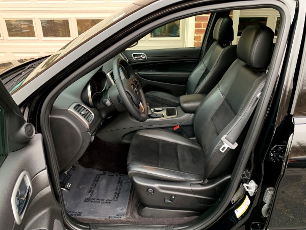 Used-2018-Jeep-Grand-Cherokee-Altitude