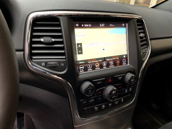 Used-2018-Jeep-Grand-Cherokee-Altitude