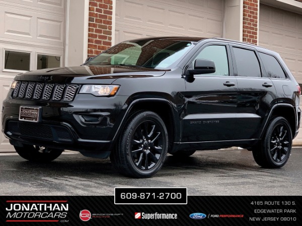 Used-2018-Jeep-Grand-Cherokee-Altitude