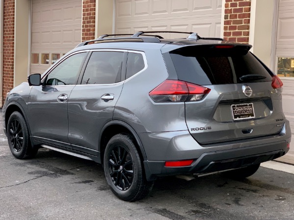 Used-2018-Nissan-Rogue-SV-Midnight