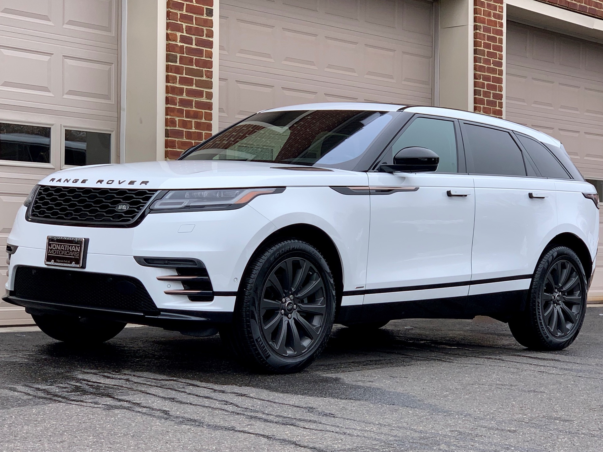 2019 Land Rover Range Rover Velar P250 R Dynamic SE Stock 214041
