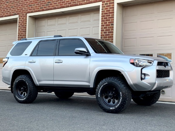 Used-2019-Toyota-4Runner-SR5-Premium