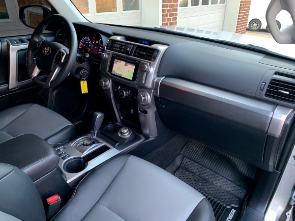 Used-2019-Toyota-4Runner-SR5-Premium