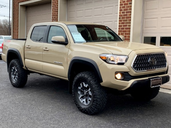 Used-2018-Toyota-Tacoma-TRD-Off-Road