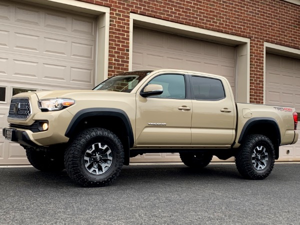 Used-2018-Toyota-Tacoma-TRD-Off-Road