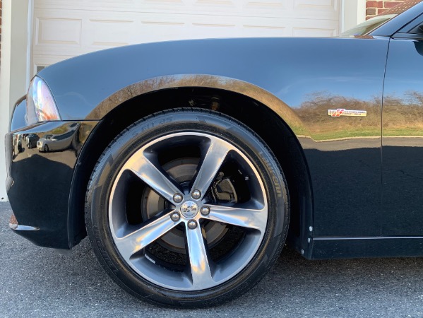 Used-2014-Dodge-Charger-SXT-100th-Anniversary