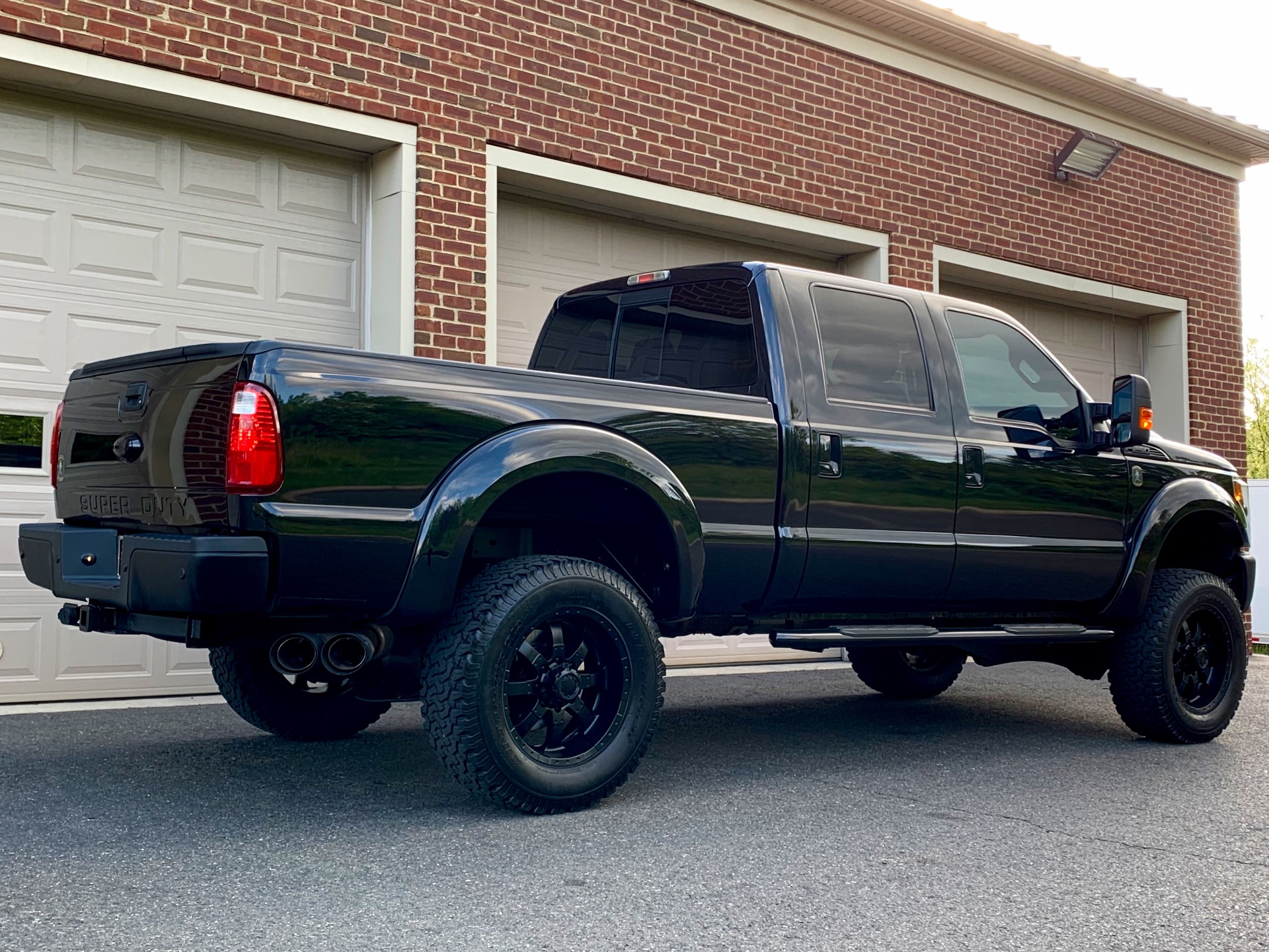 Used-2015-Ford-F-250-Super-Duty-Lariat-Black-Ops