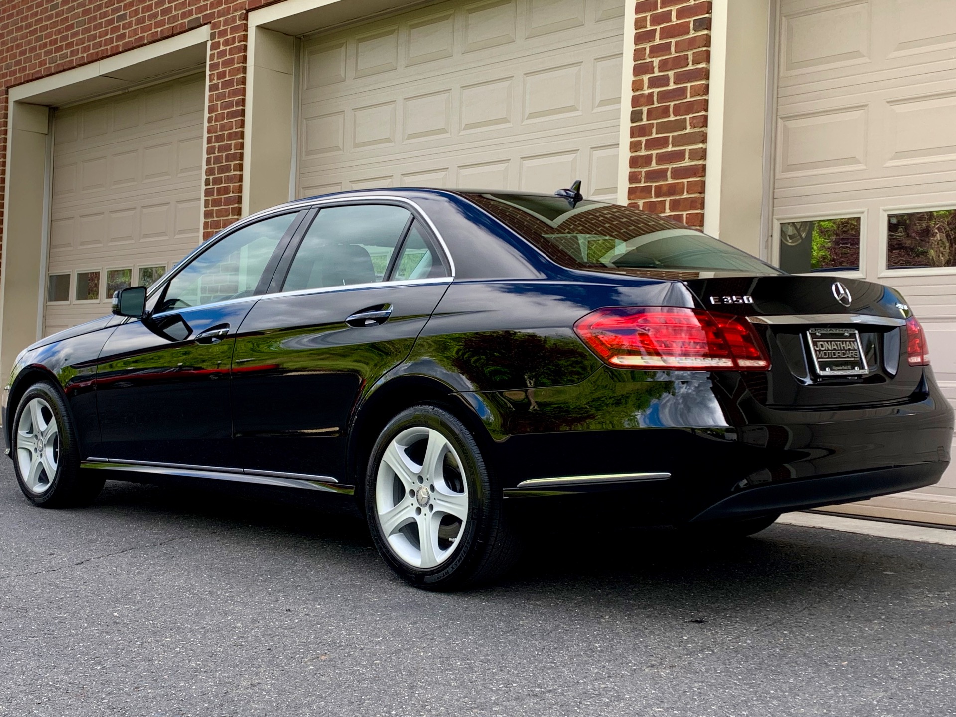 Luxury On A Budget? 2014 Mercedes E350 4Matic Deep Dive - yz1hmwy