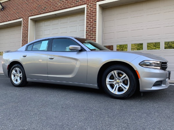 Used-2015-Dodge-Charger-SE