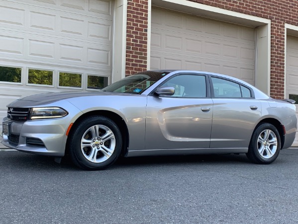 Used-2015-Dodge-Charger-SE