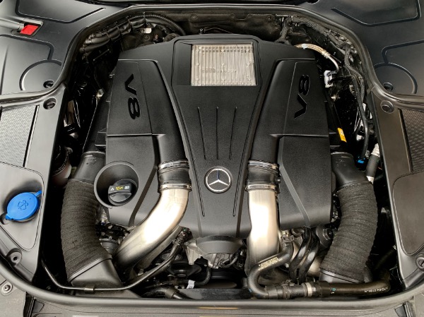 Used-2015-Mercedes-Benz-S-Class-S-550-4MATIC