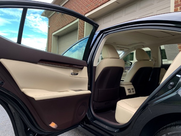 Used-2016-Lexus-ES-350-Luxury