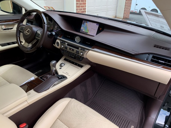 Used-2016-Lexus-ES-350-Luxury
