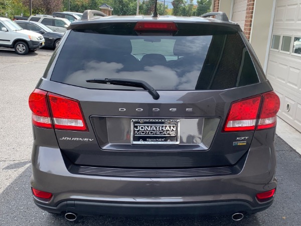 Used-2017-Dodge-Journey-SXT