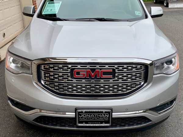 Used-2018-GMC-Acadia-Denali