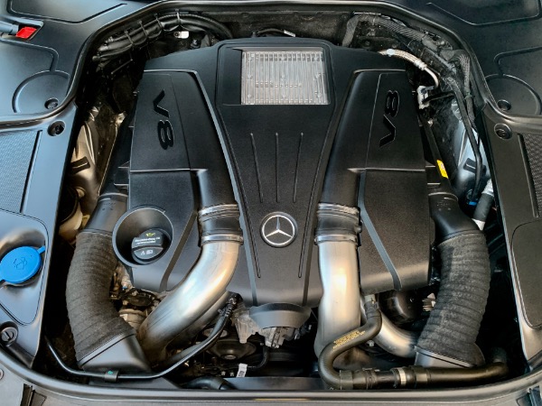 Used-2015-Mercedes-Benz-S-Class-S-550-4MATIC