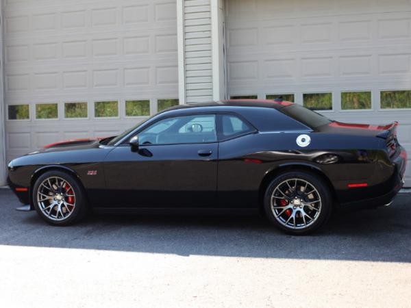 Used-2015-Dodge-Challenger-SRT-392