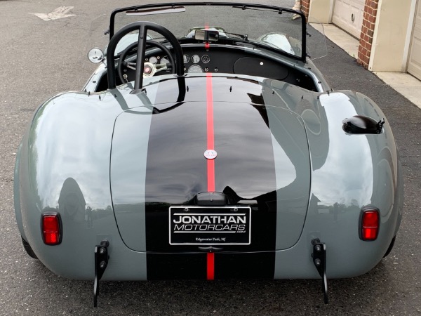 New-1965-Superformance-Cobra-427