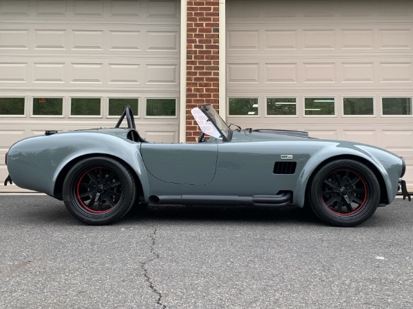 New-1965-Superformance-Cobra-427