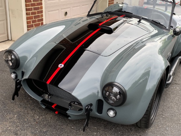 New-1965-Superformance-Cobra-427