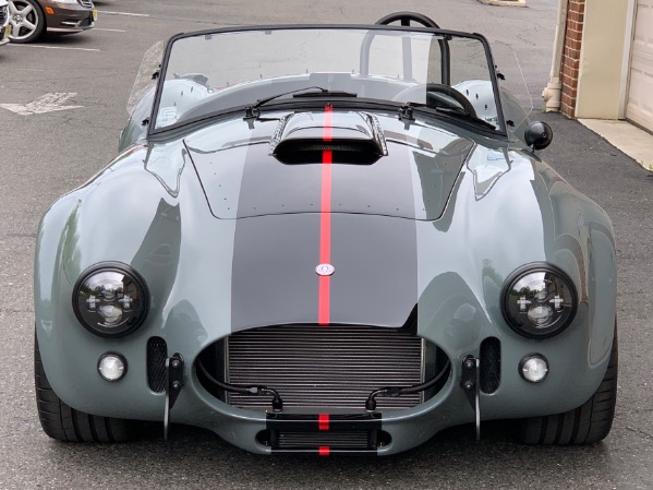 New-1965-Superformance-Cobra-427