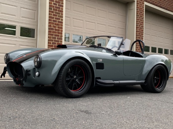 New-1965-Superformance-Cobra-427