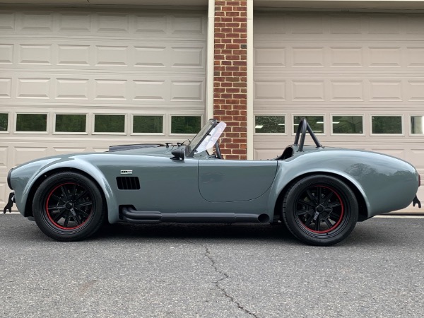 New-1965-Superformance-Cobra-427