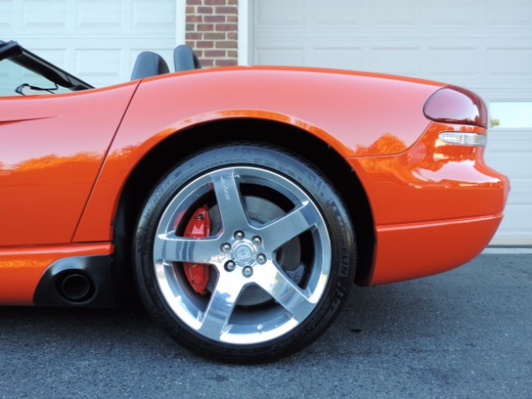 Used-2008-Dodge-Viper-SRT-10