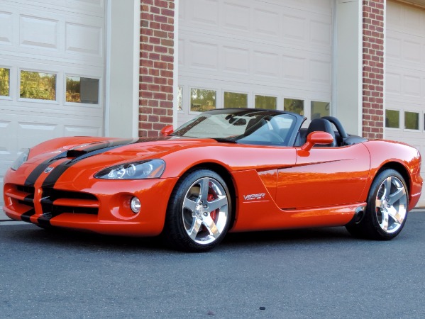 Used-2008-Dodge-Viper-SRT-10