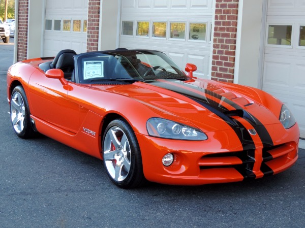 Used-2008-Dodge-Viper-SRT-10