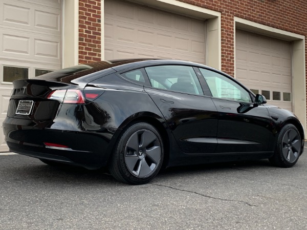 Used-2021-Tesla-Model-3-Standard-Range-Plus