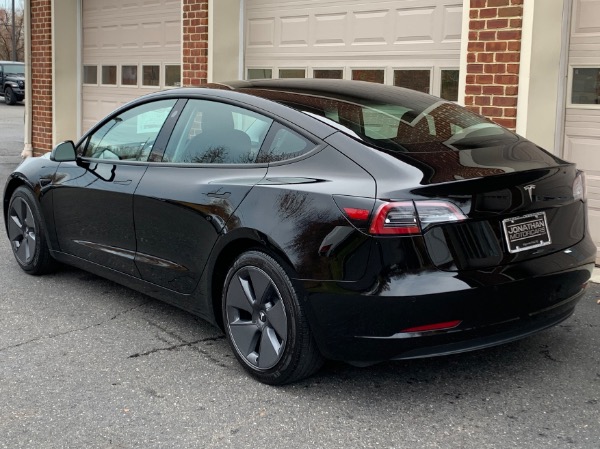 Used-2021-Tesla-Model-3-Standard-Range-Plus