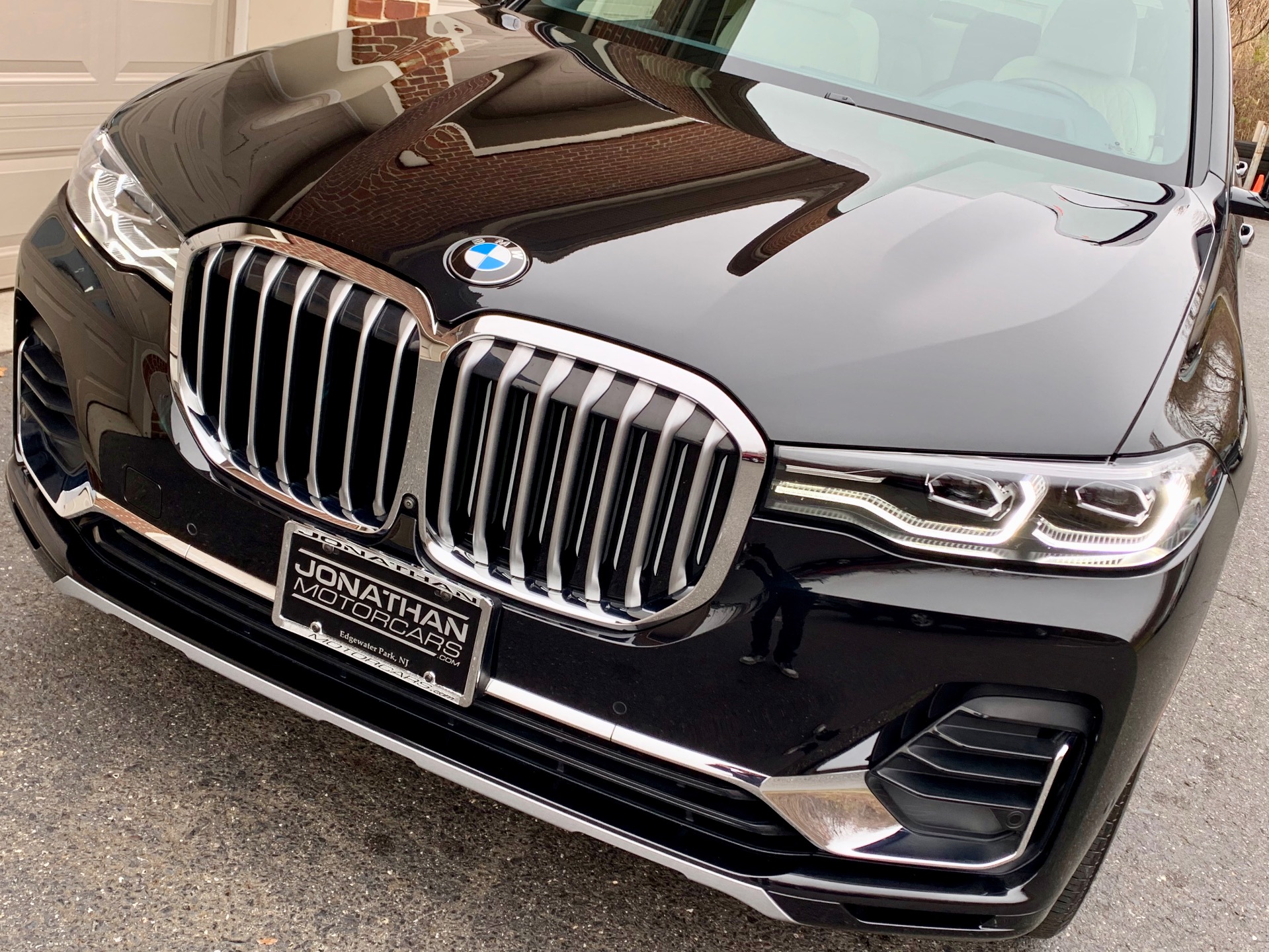 Used-2019-BMW-X7-xDrive40i
