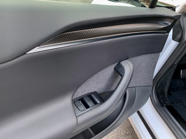 Used-2021-Tesla-Model-S-Plaid