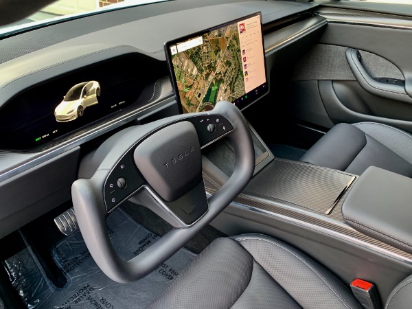 Used-2021-Tesla-Model-S-Plaid