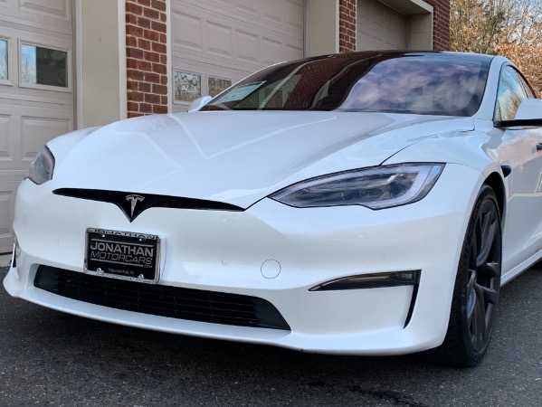 Used-2021-Tesla-Model-S-Plaid