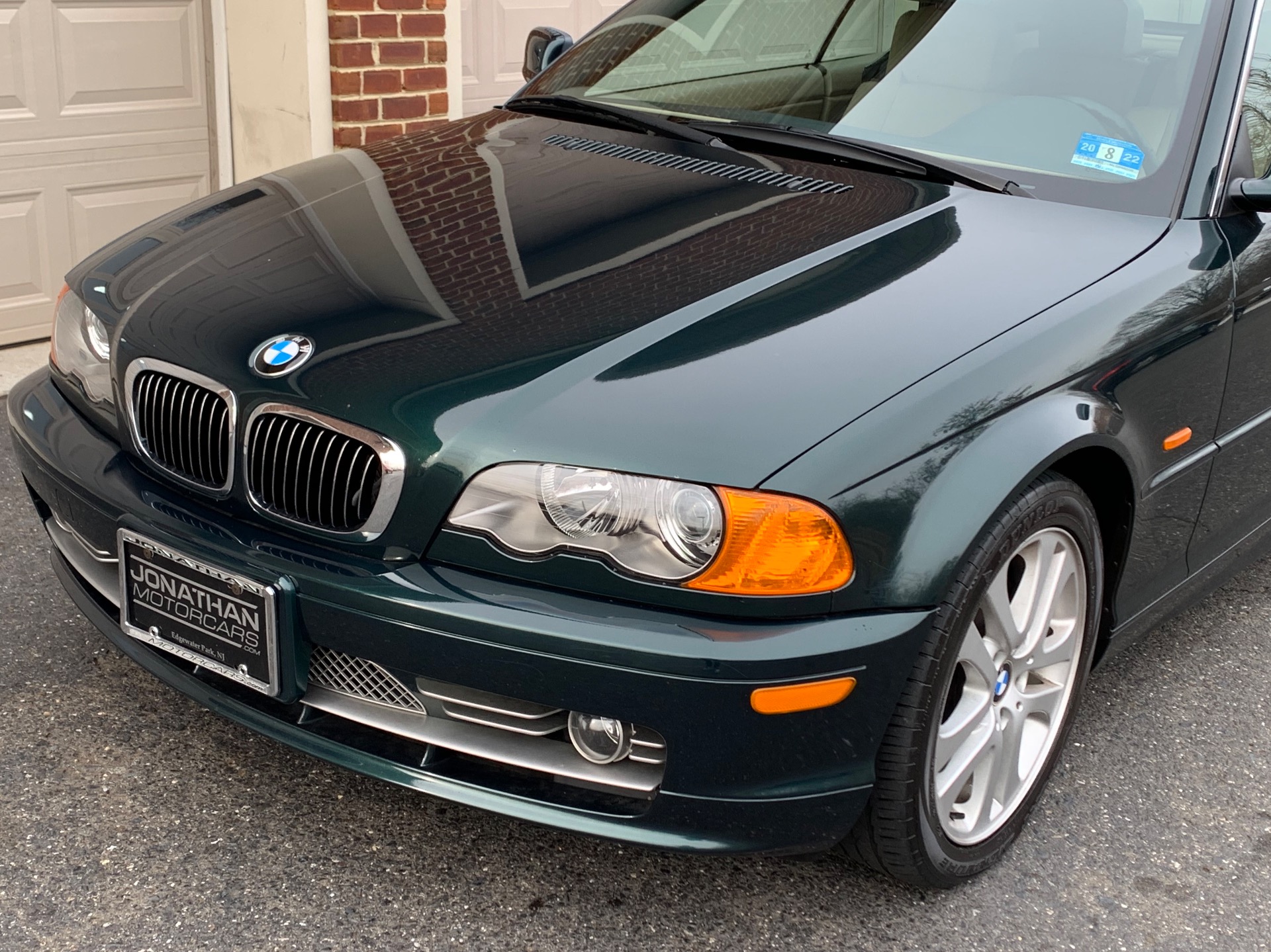 Used-2001-BMW-3-Series-330Ci