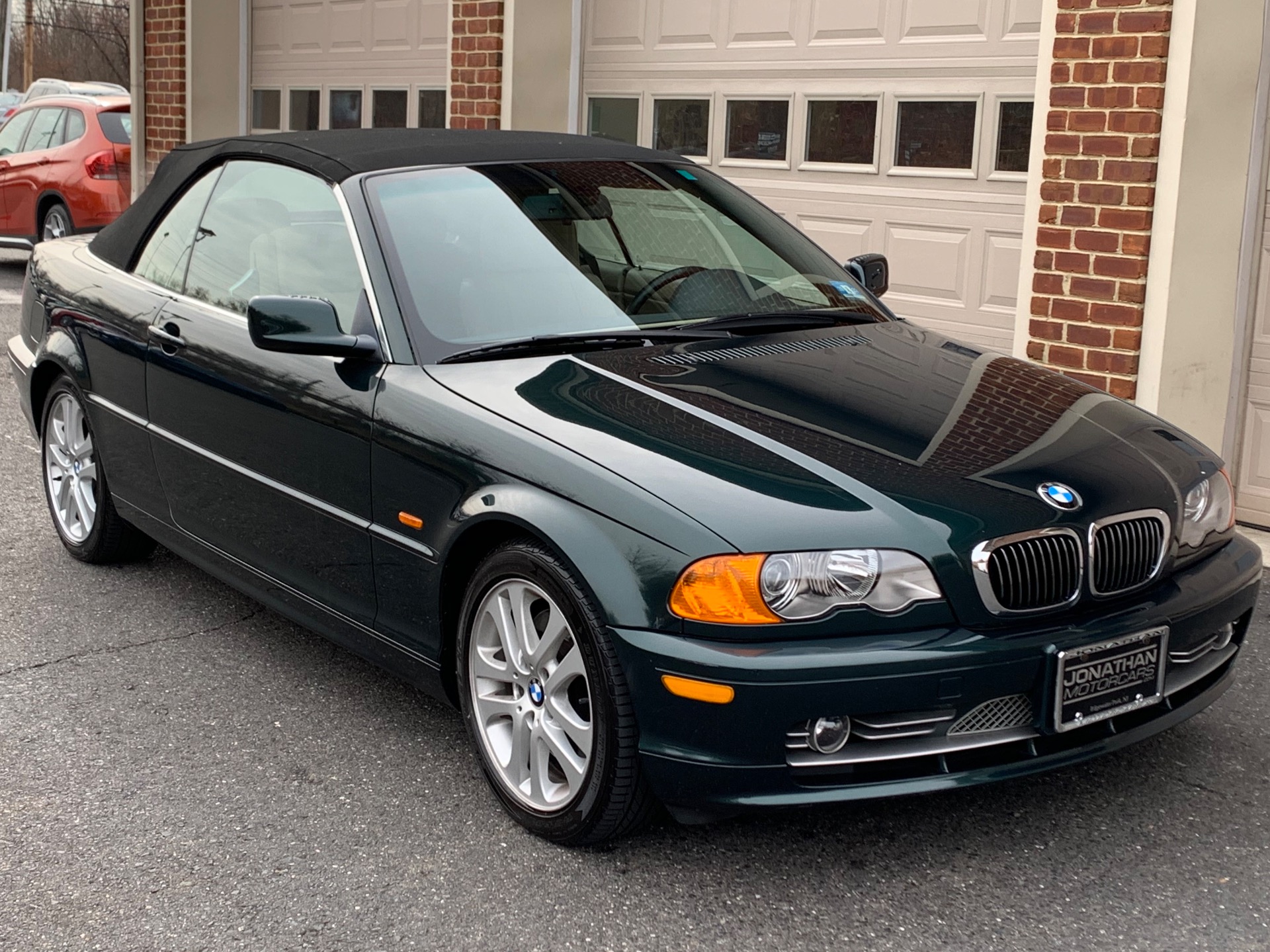 Used-2001-BMW-3-Series-330Ci