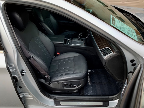 Used-2015-Hyundai-Genesis-38L